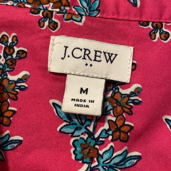 Women’s J Crew Factory short sleeve bright pink floral top size medium; NWOT. - Picture 2 of 7